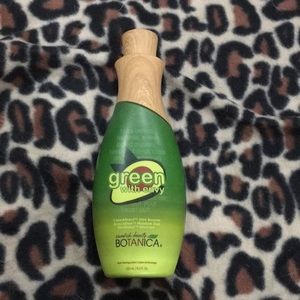 Swedish beauty botanica colorattract dha bronzer